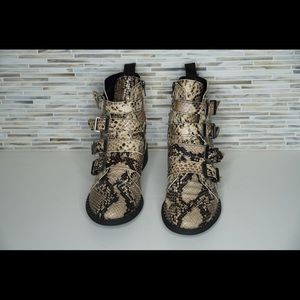 Steve Madden snake skin boots
